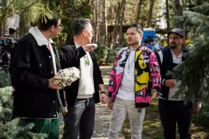 Noul sezon al serialului de comedie „Bravo, tată!” va începe în curând la Antena 1 și promite un val de râsete și distracție. 