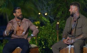 Andrei Rotaru a făcut o dezvăluire șocantă în episodul 19 din sezonul 8 al emisiunii "Insula Iubirii," sugerând că soția sa, Cristina, l-ar fi înșelat înainte de a ajunge pe insulă. Într-o confruntare tensionată cu ispita masculină Eric, Andrei a exprimat furie și dezamăgire față de soția sa, afirmând că a ajuns să o urască și că ar da-o celui mai mare dușman al său.