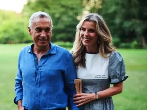  Reacții pe Instagramul Cristelei Georgescu după succesul soțului în primul tur al alegerilor prezidențiale: „România s-a trezit”