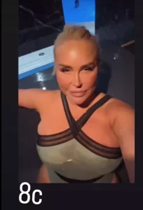 Cum arată Vica Blochina în costum de baie la 49 de ani, după operația de remodelare corporală. „Mă mândresc cu silueta mea”