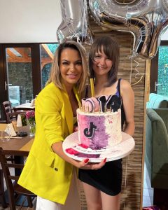 Andreea Antonescu, escapadă americană cu fetițele sale: „Suntem fetițele Powerpuff”