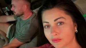 Gabriela Cristea și Tavi Clonda își schimbă mașina: „A crescut odată cu fetițele noastre, dar e timpul să meargă mai departe”
