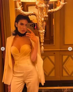 Răzvan Simion și Daliana Răducan, un an de căsnicie sărbătorit la Milano: „Nu ne săturăm unul de celălalt”