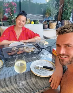 Tavi Clonda, la Beach, Please! fără Gabriela Cristea — cine i‑a fost alături la festival