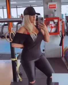 Anda Adam, reacție dură după criticile privind silueta: „Nu mă judecați doar după cântar”