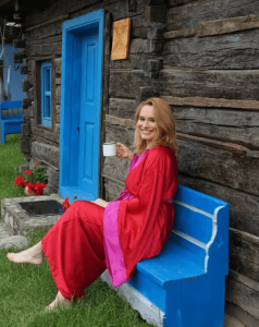 Andreea Esca, dezvăluire sinceră despre un mic defect fizic: „Nu știu ce zice societatea, dar e acolo”