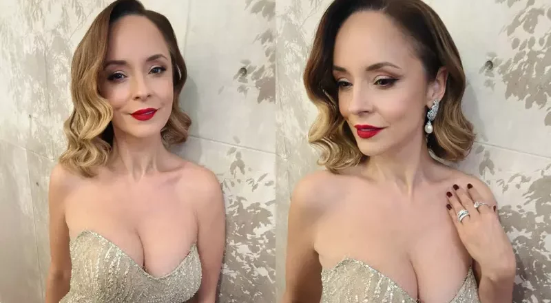 Andreea Marin, apariție spectaculoasă într-o rochie mulată cu decolteu adânc. Vedeta uimește cu silueta ei vizibil mai suplă