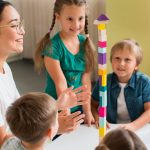 Specialiștii: primii ani din viață pot face diferența în dezvoltarea copilului