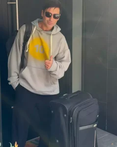 Adela Popescu a renunțat la zborul spre Thailanda, unde urma să se întâlnească cu Radu Vâlcan. De ce a decis să nu mai plece