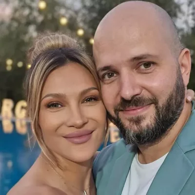 Lora a rupt tăcerea după zvonurile despre divorț. De ce a mers fără Ionuț Ghenu la nunta Andreei Bălan