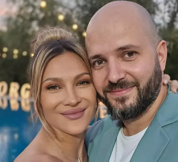 Lora a rupt tăcerea după zvonurile despre divorț. De ce a mers fără Ionuț Ghenu la nunta Andreei Bălan