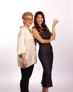 Adelina Pestrițu le-ar fi blocat pe Instagram pe Teo Trandafir și Ilinca Vandici. Reacția surprinzătoare a celor două prezentatoare