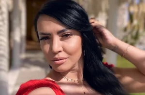 Câți ani are Andreea Mantea?