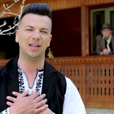 Câți ani are Alex de la Orăștie?